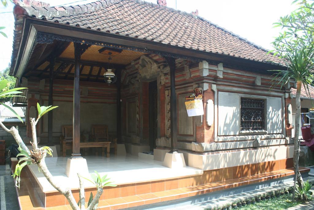 Nugraha Guesthouse 1 Ubud Zewnętrze zdjęcie